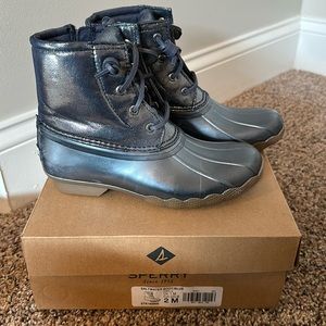 Sperry navy boots